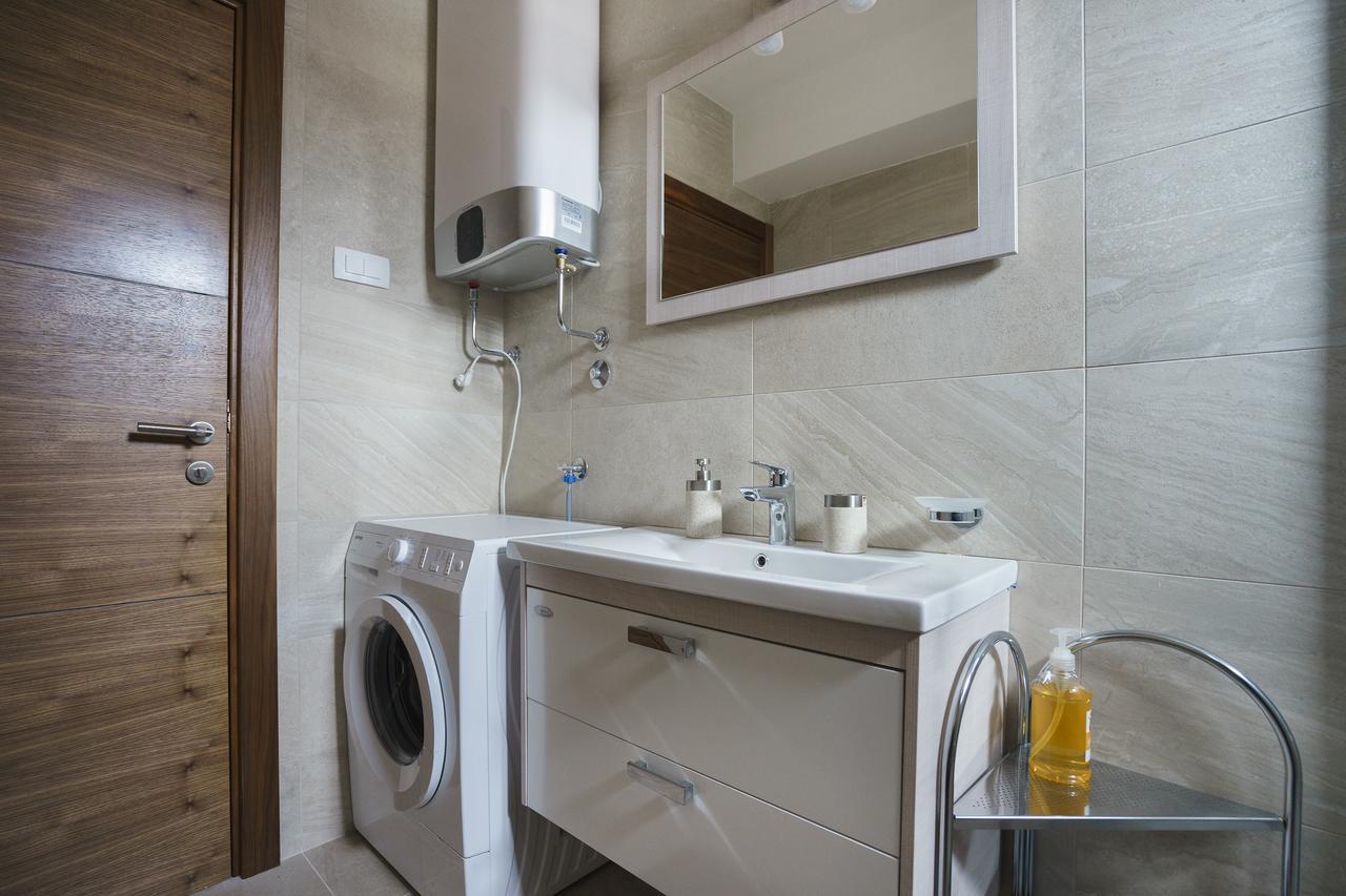 Apartments Lora Jadranskij Put Budva Exterior foto